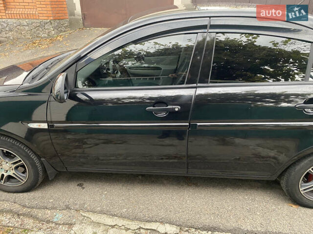 Черный Хендай Акцент, объемом двигателя 1.4 л и пробегом 343 тыс. км за 5000 $, фото 4 на Automoto.ua