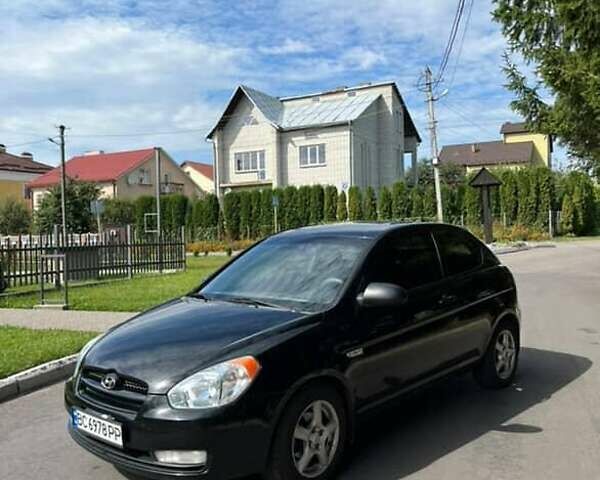 Чорний Хендай Акцент, об'ємом двигуна 1.6 л та пробігом 221 тис. км за 4600 $, фото 1 на Automoto.ua