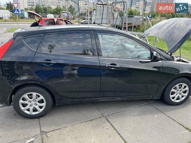 Чорний Хендай Акцент, об'ємом двигуна 1.59 л та пробігом 175 тис. км за 8000 $, фото 27 на Automoto.ua