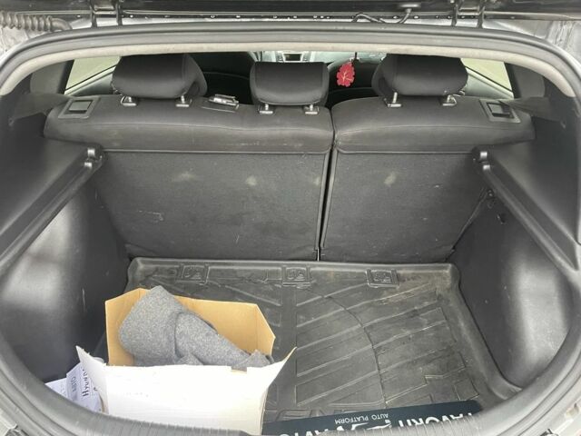 Черный Хендай Акцент, объемом двигателя 1.6 л и пробегом 200 тыс. км за 5500 $, фото 6 на Automoto.ua