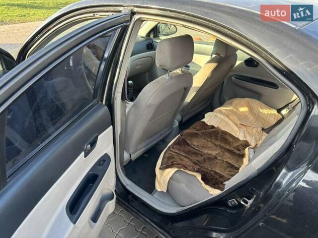 Чорний Хендай Акцент, об'ємом двигуна 1.5 л та пробігом 203 тис. км за 3800 $, фото 5 на Automoto.ua