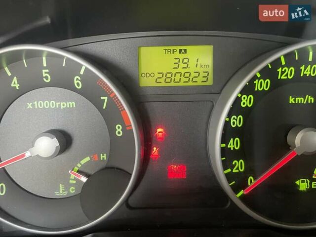Черный Хендай Акцент, объемом двигателя 0 л и пробегом 281 тыс. км за 3900 $, фото 3 на Automoto.ua