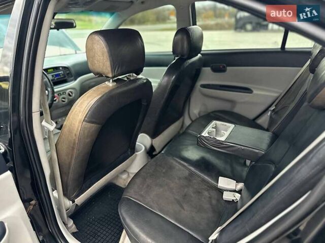 Черный Хендай Акцент, объемом двигателя 1.4 л и пробегом 346 тыс. км за 3350 $, фото 21 на Automoto.ua