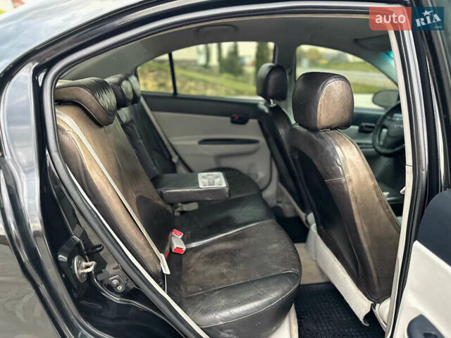 Хендай Акцент 2007 в Черновцах на Automoto.ua Черный Хендай Акцент, объемом двигателя 1.4 л и пробегом 345 тыс. км за 3600 $, фото 60 на Automoto.ua