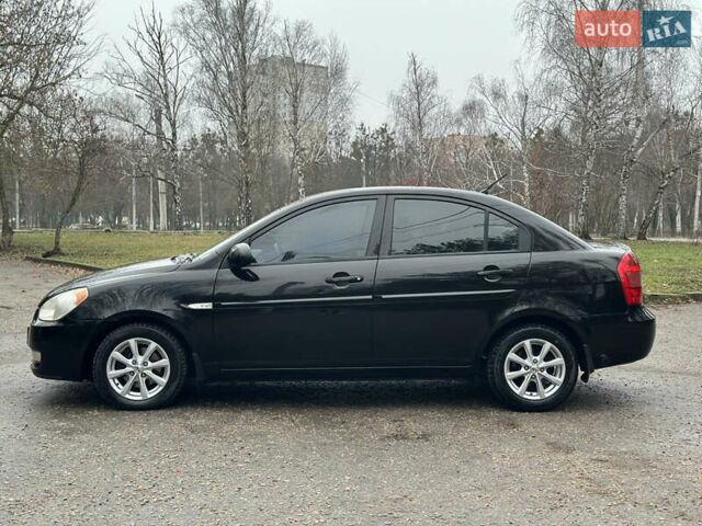 Черный Хендай Акцент, объемом двигателя 1.6 л и пробегом 170 тыс. км за 5699 $, фото 5 на Automoto.ua