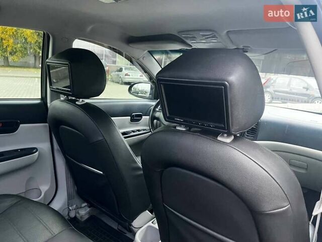 Черный Хендай Акцент, объемом двигателя 1.4 л и пробегом 197 тыс. км за 4900 $, фото 15 на Automoto.ua