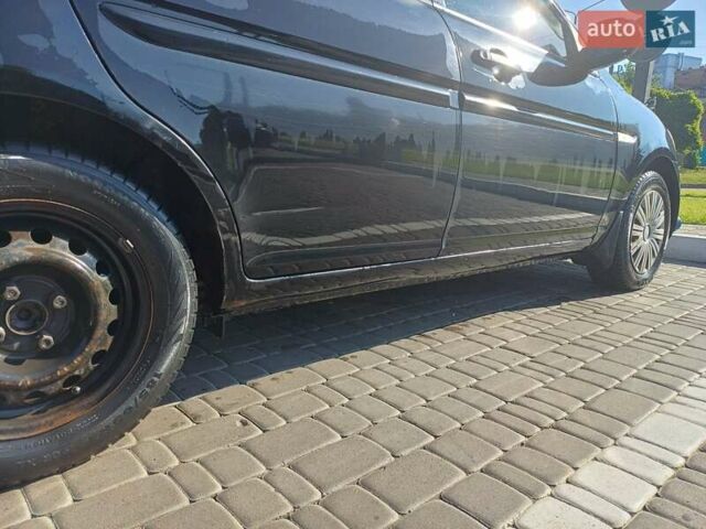 Черный Хендай Акцент, объемом двигателя 1.4 л и пробегом 317 тыс. км за 4000 $, фото 5 на Automoto.ua