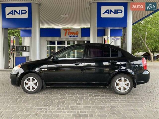 Черный Хендай Акцент, объемом двигателя 1.4 л и пробегом 93 тыс. км за 5800 $, фото 7 на Automoto.ua