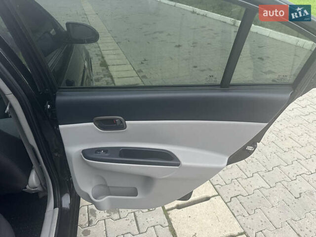 Чорний Хендай Акцент, об'ємом двигуна 1.4 л та пробігом 344 тис. км за 3400 $, фото 27 на Automoto.ua