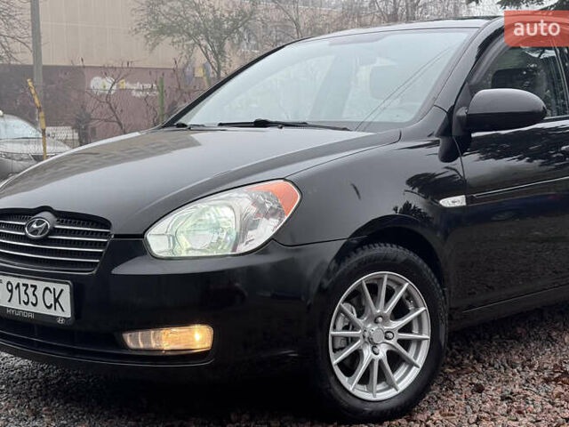 Черный Хендай Акцент, объемом двигателя 1.4 л и пробегом 139 тыс. км за 5999 $, фото 9 на Automoto.ua