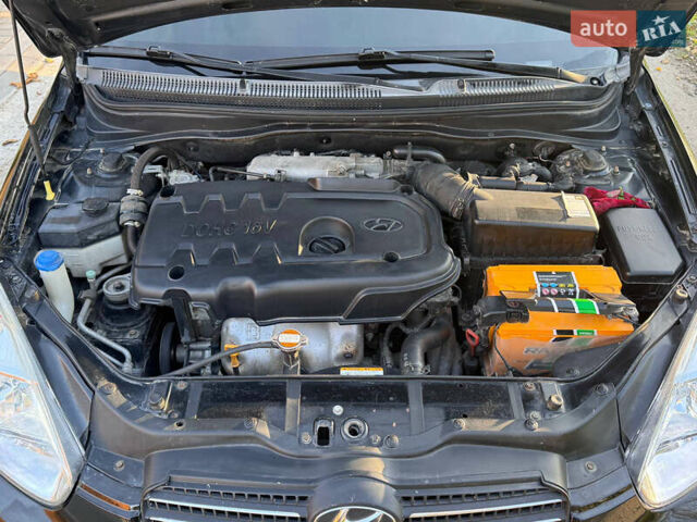 Черный Хендай Акцент, объемом двигателя 1.4 л и пробегом 128 тыс. км за 5800 $, фото 63 на Automoto.ua