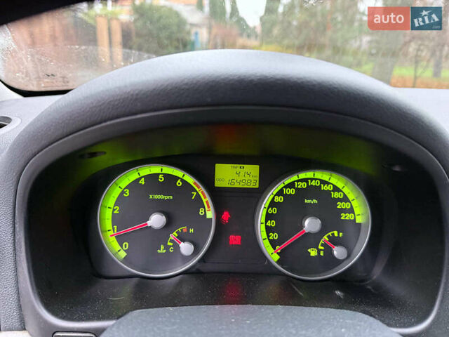 Черный Хендай Акцент, объемом двигателя 1.4 л и пробегом 165 тыс. км за 5390 $, фото 10 на Automoto.ua