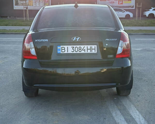 Черный Хендай Акцент, объемом двигателя 1.59 л и пробегом 175 тыс. км за 6300 $, фото 7 на Automoto.ua