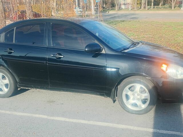 Чорний Хендай Акцент, об'ємом двигуна 1.5 л та пробігом 204 тис. км за 5280 $, фото 3 на Automoto.ua