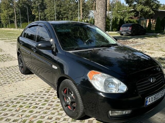 Черный Хендай Акцент, объемом двигателя 1.6 л и пробегом 243 тыс. км за 4800 $, фото 7 на Automoto.ua