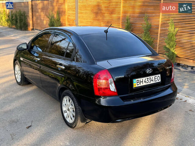 Черный Хендай Акцент, объемом двигателя 1.4 л и пробегом 128 тыс. км за 5800 $, фото 28 на Automoto.ua