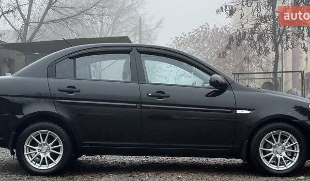 Черный Хендай Акцент, объемом двигателя 1.4 л и пробегом 139 тыс. км за 5999 $, фото 20 на Automoto.ua