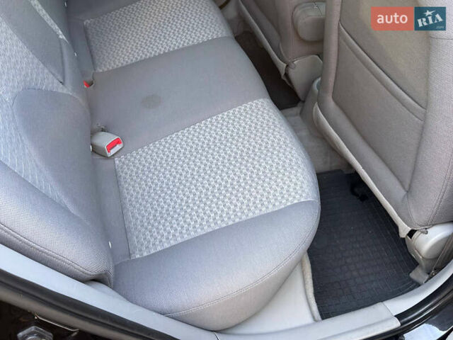 Черный Хендай Акцент, объемом двигателя 1.4 л и пробегом 128 тыс. км за 5800 $, фото 57 на Automoto.ua