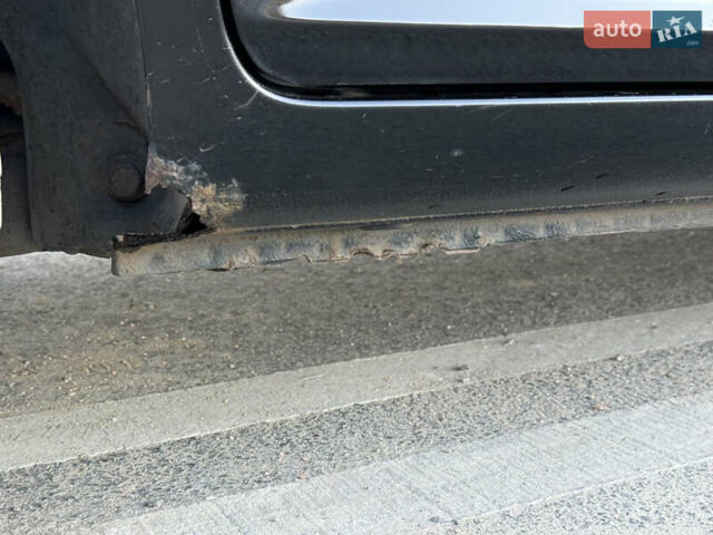 Черный Хендай Акцент, объемом двигателя 1.59 л и пробегом 175 тыс. км за 6300 $, фото 5 на Automoto.ua