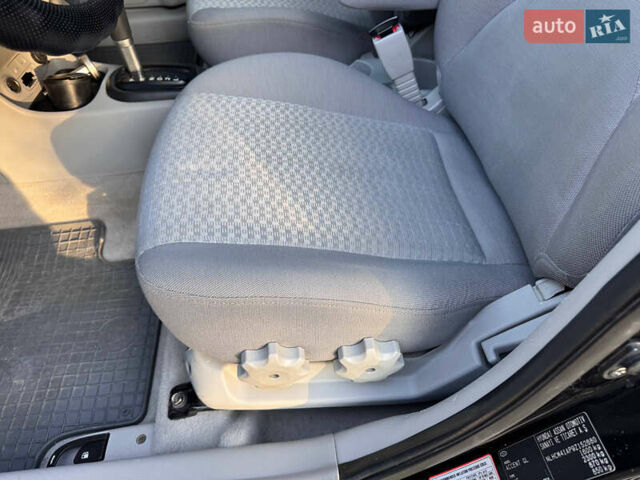 Черный Хендай Акцент, объемом двигателя 1.4 л и пробегом 128 тыс. км за 5800 $, фото 41 на Automoto.ua