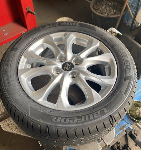 Черный Хендай Акцент, объемом двигателя 1.59 л и пробегом 175 тыс. км за 6300 $, фото 42 на Automoto.ua