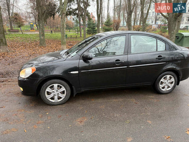 Черный Хендай Акцент, объемом двигателя 1.4 л и пробегом 165 тыс. км за 5390 $, фото 7 на Automoto.ua