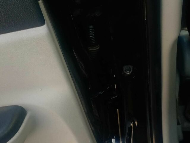 Чорний Хендай Акцент, об'ємом двигуна 1.5 л та пробігом 204 тис. км за 5280 $, фото 9 на Automoto.ua