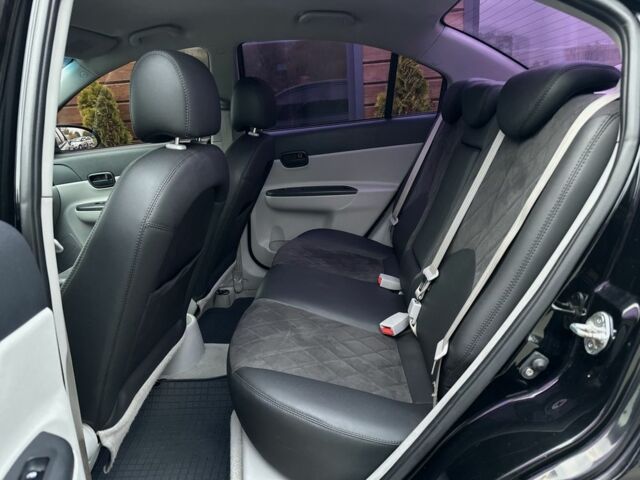 Чорний Хендай Акцент, об'ємом двигуна 1.4 л та пробігом 250 тис. км за 5100 $, фото 22 на Automoto.ua