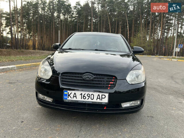 Черный Хендай Акцент, объемом двигателя 1.49 л и пробегом 247 тыс. км за 5200 $, фото 2 на Automoto.ua
