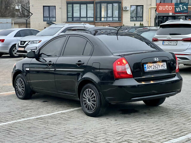Черный Хендай Акцент, объемом двигателя 1.4 л и пробегом 221 тыс. км за 4950 $, фото 9 на Automoto.ua