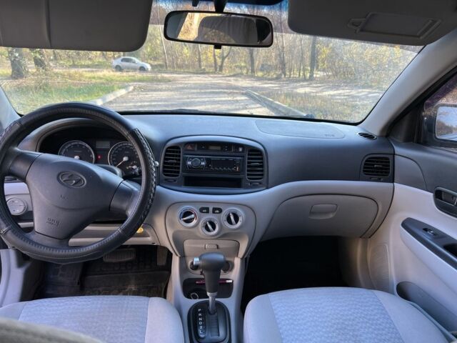 Чорний Хендай Акцент, об'ємом двигуна 0 л та пробігом 140 тис. км за 3700 $, фото 5 на Automoto.ua