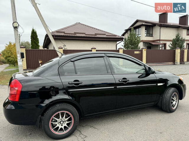 Черный Хендай Акцент, объемом двигателя 1.49 л и пробегом 198 тыс. км за 5800 $, фото 3 на Automoto.ua