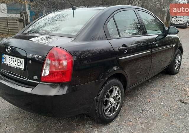 Черный Хендай Акцент, объемом двигателя 1.49 л и пробегом 231 тыс. км за 4600 $, фото 3 на Automoto.ua