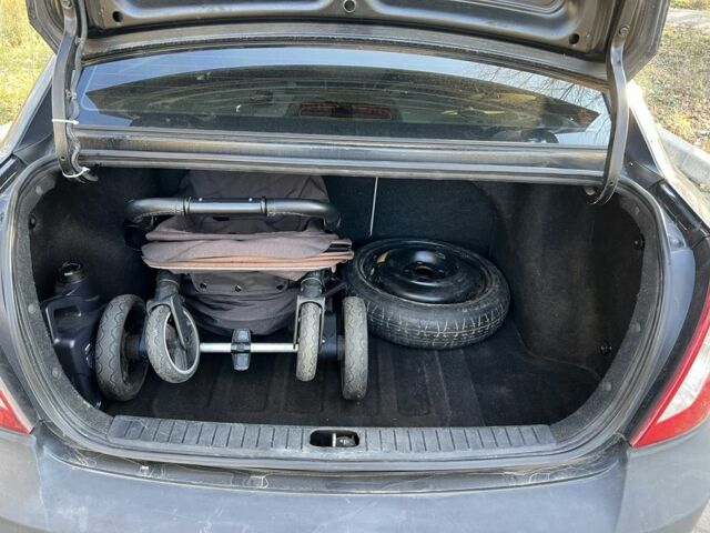 Чорний Хендай Акцент, об'ємом двигуна 0 л та пробігом 140 тис. км за 3700 $, фото 6 на Automoto.ua