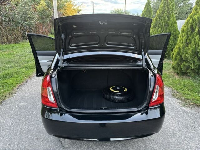 Чорний Хендай Акцент, об'ємом двигуна 1.4 л та пробігом 152 тис. км за 5300 $, фото 9 на Automoto.ua