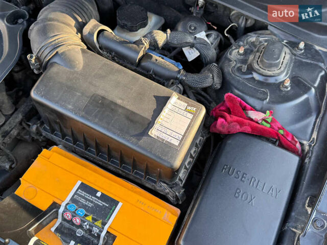 Черный Хендай Акцент, объемом двигателя 1.4 л и пробегом 128 тыс. км за 5800 $, фото 66 на Automoto.ua