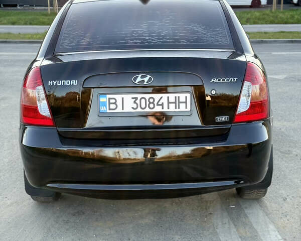 Черный Хендай Акцент, объемом двигателя 1.59 л и пробегом 175 тыс. км за 6300 $, фото 6 на Automoto.ua