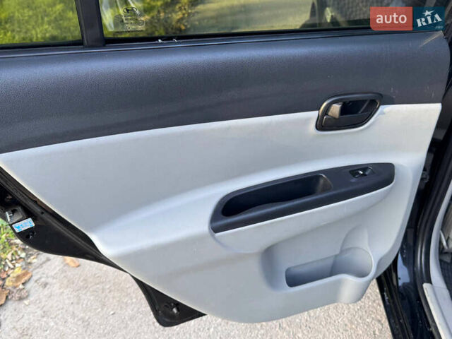 Черный Хендай Акцент, объемом двигателя 1.4 л и пробегом 128 тыс. км за 5800 $, фото 52 на Automoto.ua