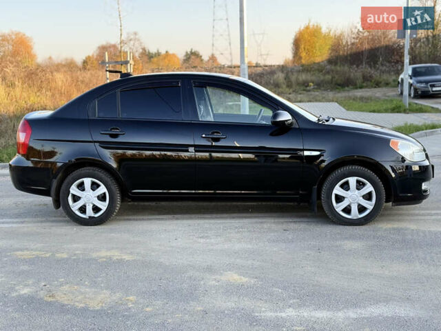 Черный Хендай Акцент, объемом двигателя 1.59 л и пробегом 175 тыс. км за 6300 $, фото 2 на Automoto.ua