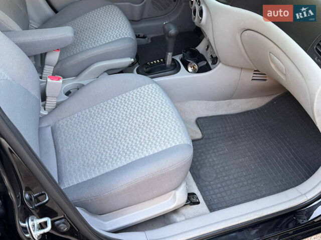 Черный Хендай Акцент, объемом двигателя 1.4 л и пробегом 128 тыс. км за 5800 $, фото 60 на Automoto.ua