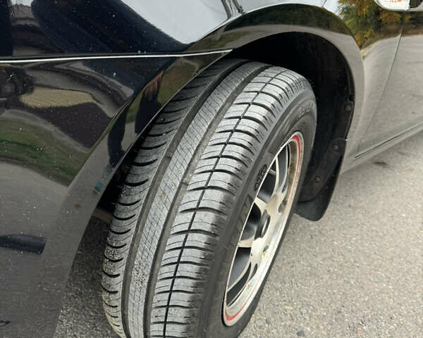 Черный Хендай Акцент, объемом двигателя 1.49 л и пробегом 198 тыс. км за 5800 $, фото 4 на Automoto.ua