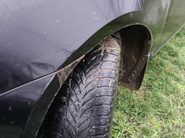 Чорний Хендай Акцент, об'ємом двигуна 1.6 л та пробігом 310 тис. км за 4200 $, фото 7 на Automoto.ua