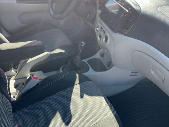 Черный Хендай Акцент, объемом двигателя 1.5 л и пробегом 237 тыс. км за 4000 $, фото 12 на Automoto.ua