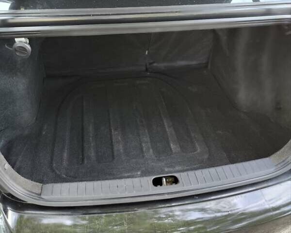 Черный Хендай Акцент, объемом двигателя 1.6 л и пробегом 200 тыс. км за 5700 $, фото 9 на Automoto.ua