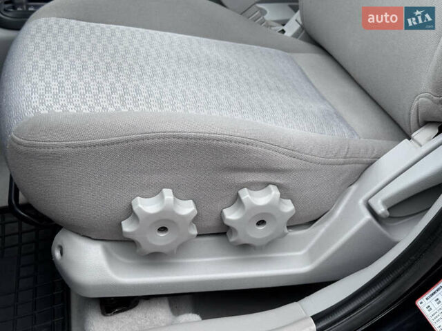 Черный Хендай Акцент, объемом двигателя 1.4 л и пробегом 139 тыс. км за 5999 $, фото 52 на Automoto.ua