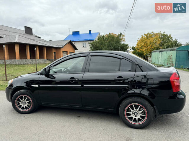 Черный Хендай Акцент, объемом двигателя 1.49 л и пробегом 198 тыс. км за 5800 $, фото 1 на Automoto.ua