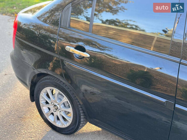 Черный Хендай Акцент, объемом двигателя 1.4 л и пробегом 128 тыс. км за 5800 $, фото 33 на Automoto.ua