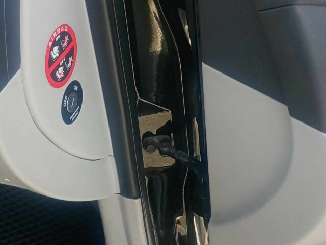 Чорний Хендай Акцент, об'ємом двигуна 1.5 л та пробігом 204 тис. км за 5280 $, фото 12 на Automoto.ua