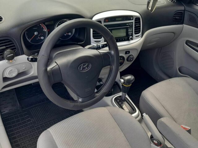 Черный Хендай Акцент, объемом двигателя 0 л и пробегом 170 тыс. км за 6000 $, фото 7 на Automoto.ua