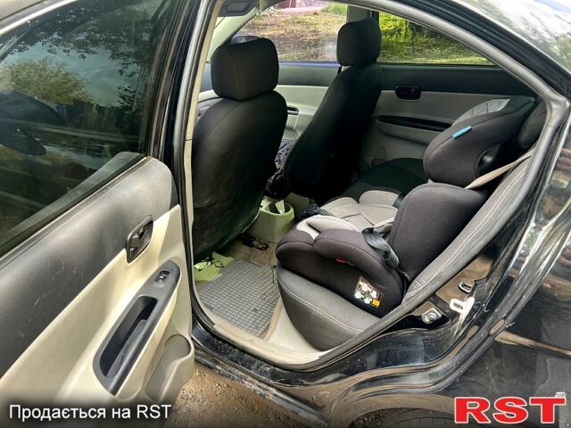 Чорний Хендай Акцент, об'ємом двигуна 1.4 л та пробігом 294 тис. км за 4500 $, фото 3 на Automoto.ua